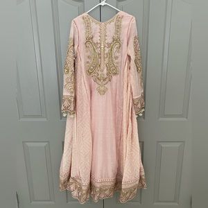 NWT MOHSIN NAVEED RANJHA Semi-formal Ayat Size Small